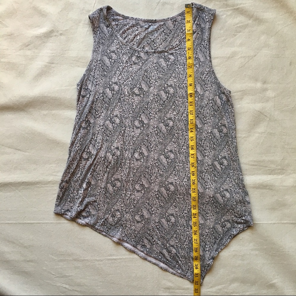 Ruff Hewn Grey - Asymmetrical Hem Tank Large - Picture 6 of 7